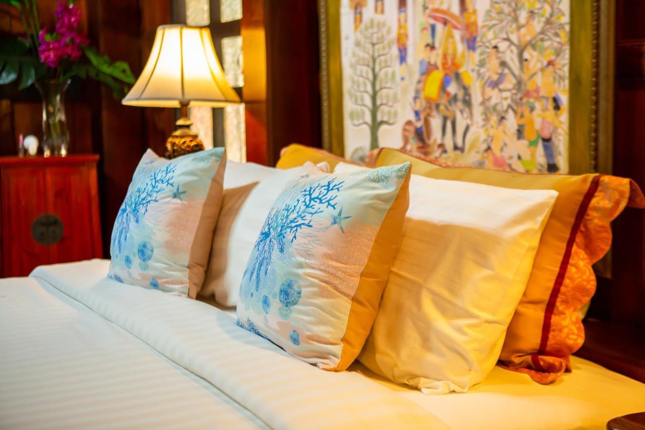 Royal Thai Villa Phuket - Sha Extra Plus Rawai Esterno foto