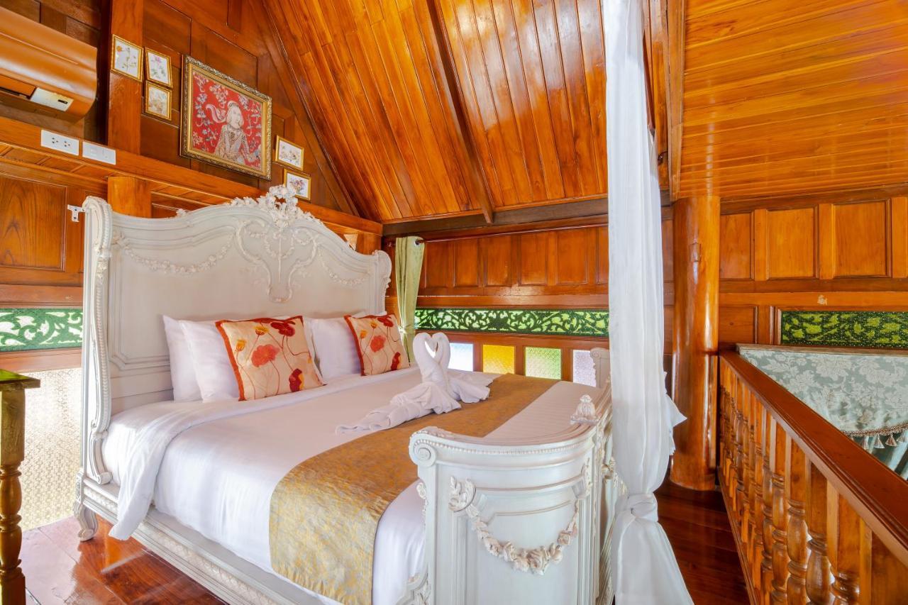 Royal Thai Villa Phuket - Sha Extra Plus Rawai Esterno foto